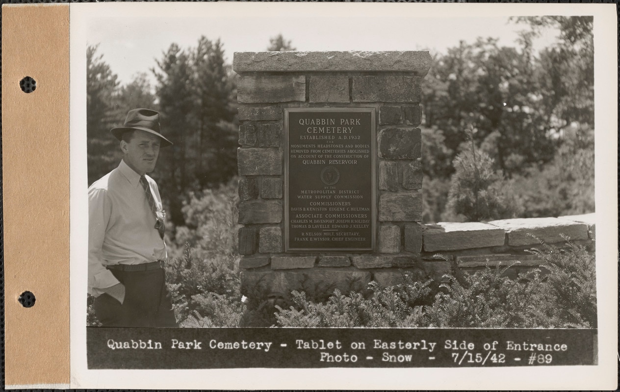 Quabbin Cemetery Entrance 1942