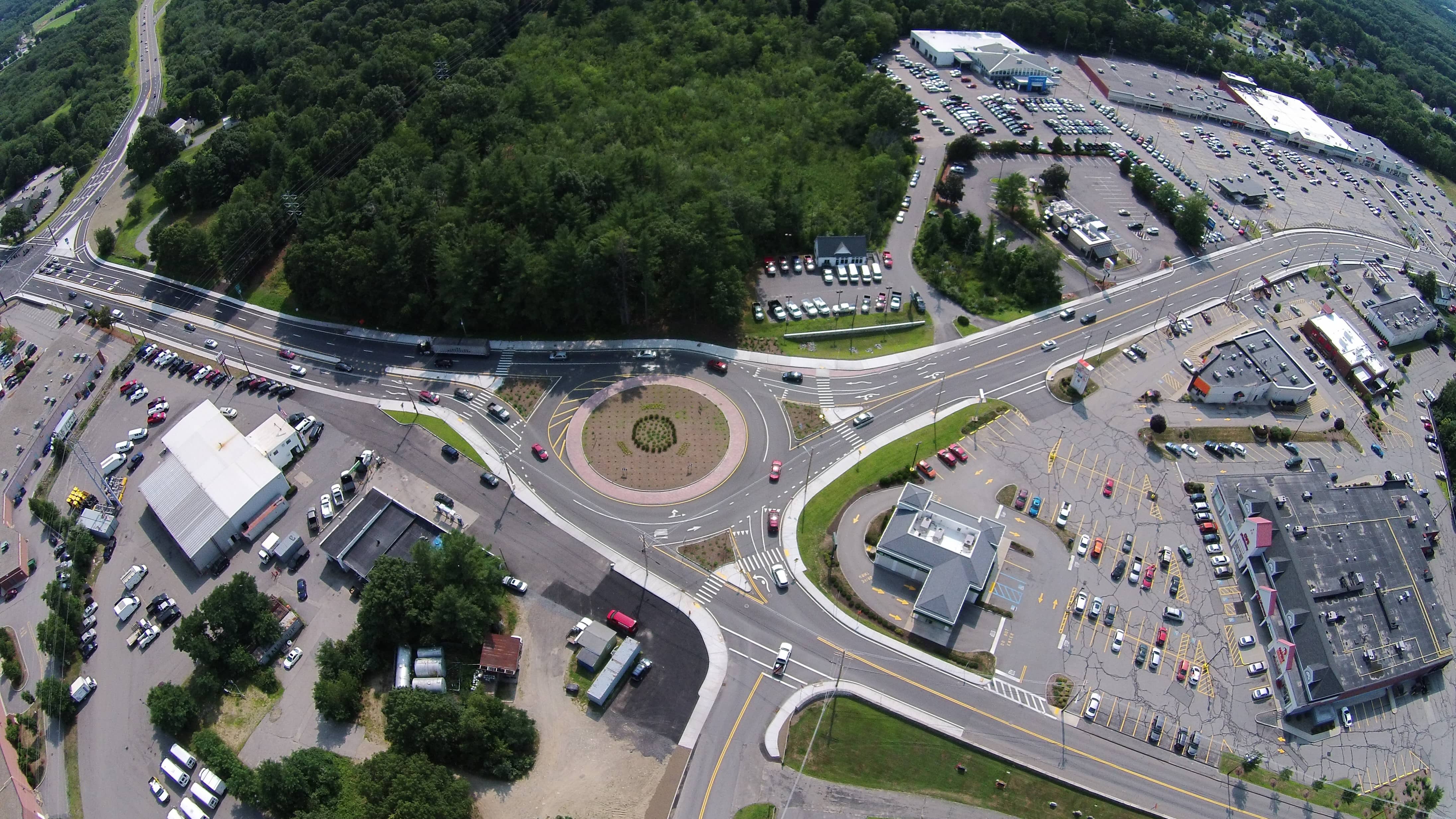 Hudson, Route 85 Multilane roundabout