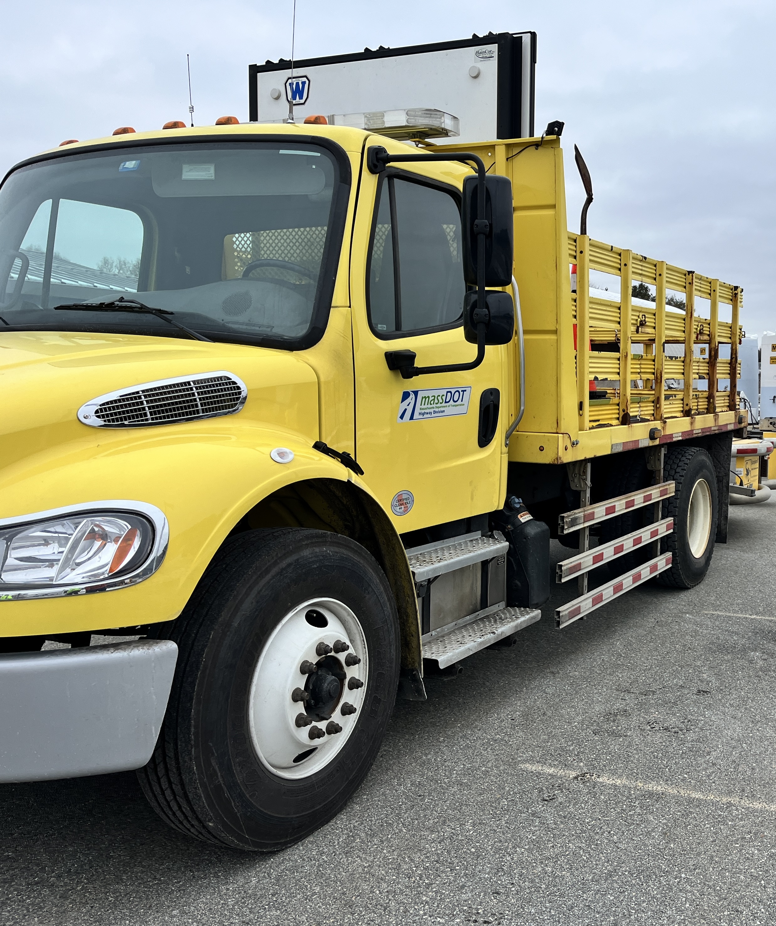 Truck Safety Devices | Mass.gov