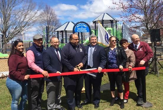 ribbon cutting