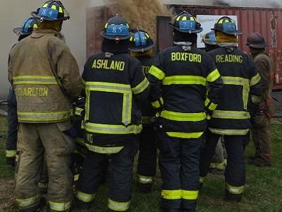 firefighters from several towns in training 