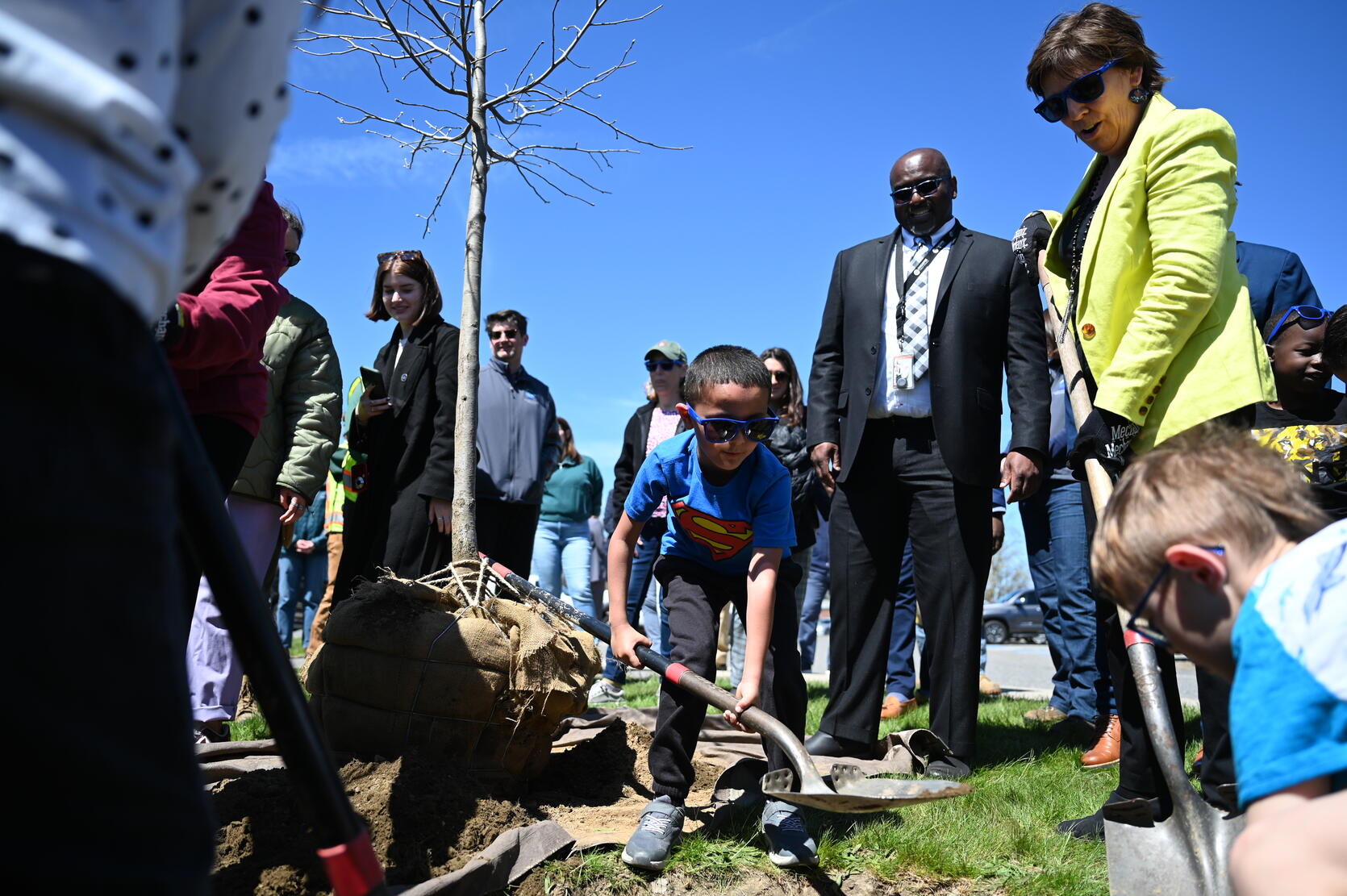 Children and EEA Officials Plant Trees at the Launch of Cooling Corridors in Chicopee, 2024
