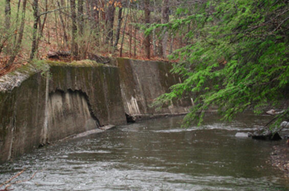 South River retaining wall project (before), Conway