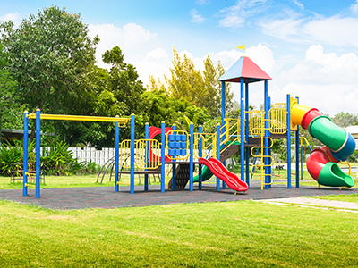 playground 400x300