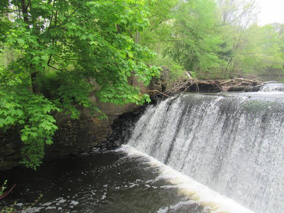 dam water fall