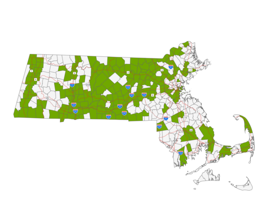 Map showing the distribution of bobcat sightings and nuisance reports in Massachusetts
