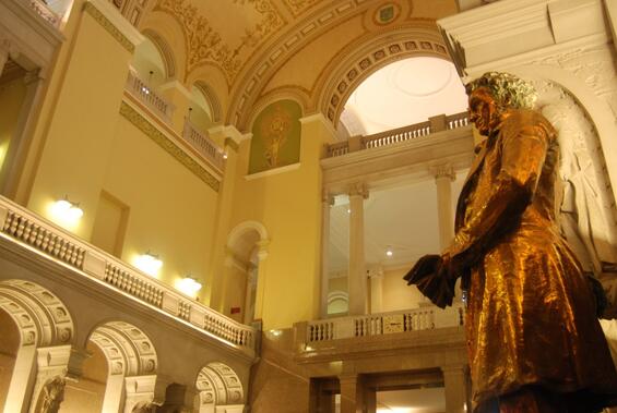 The Rufus Choate statue in the great hall of the John Adams Courthouse