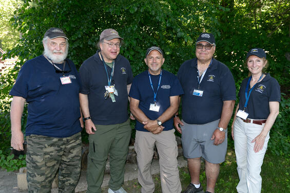 5 volunteer hunter education instructors