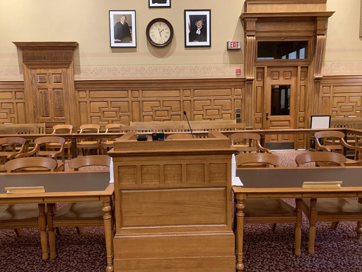 Courtroom 4 Image