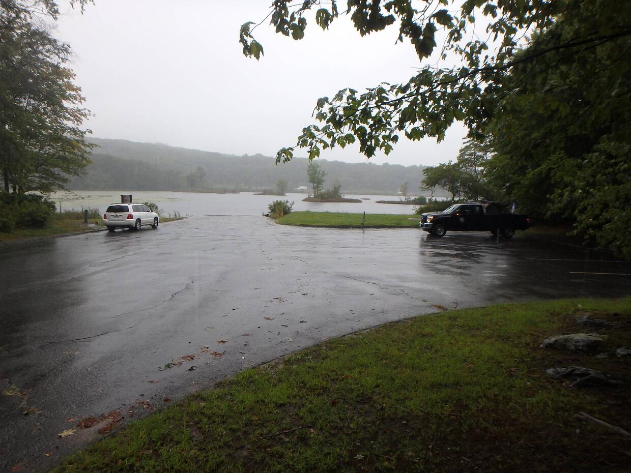 Eddy Pond Parking