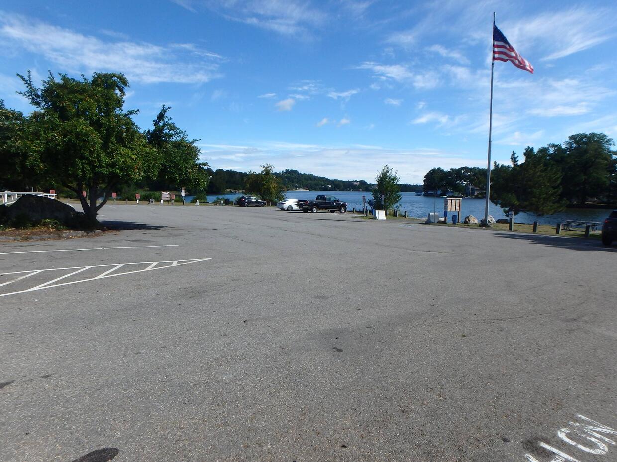Indian lake parking