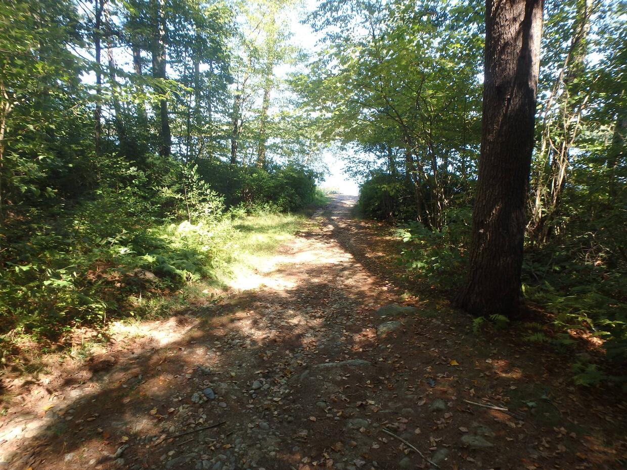 Moosehorn Pond Boat Access