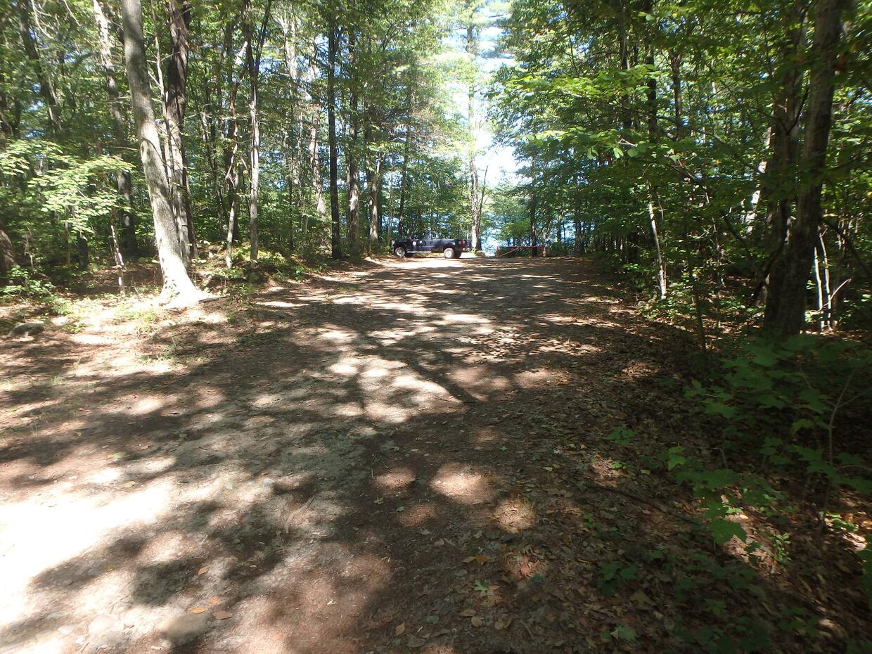 Moosehorn Pond Parking