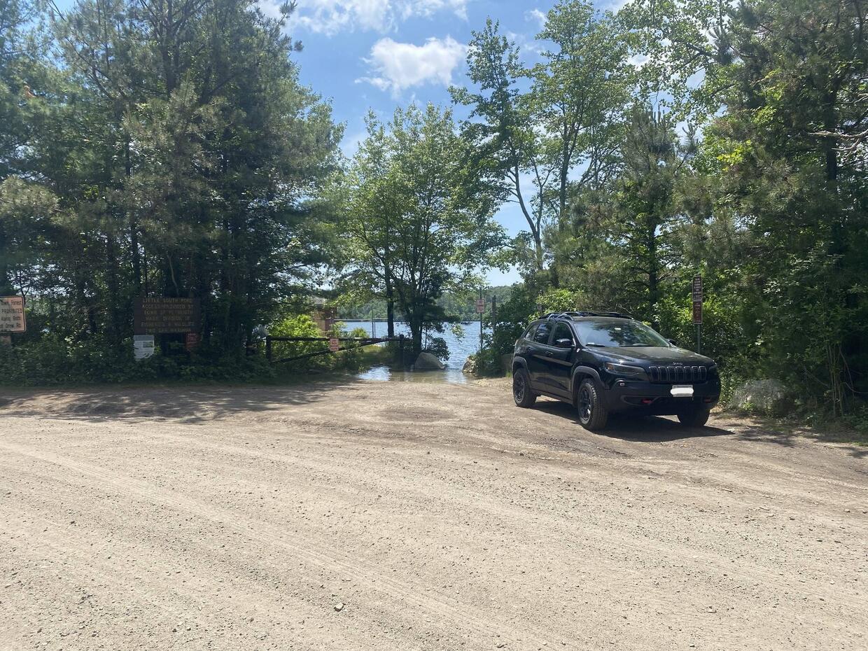parking for little south pond