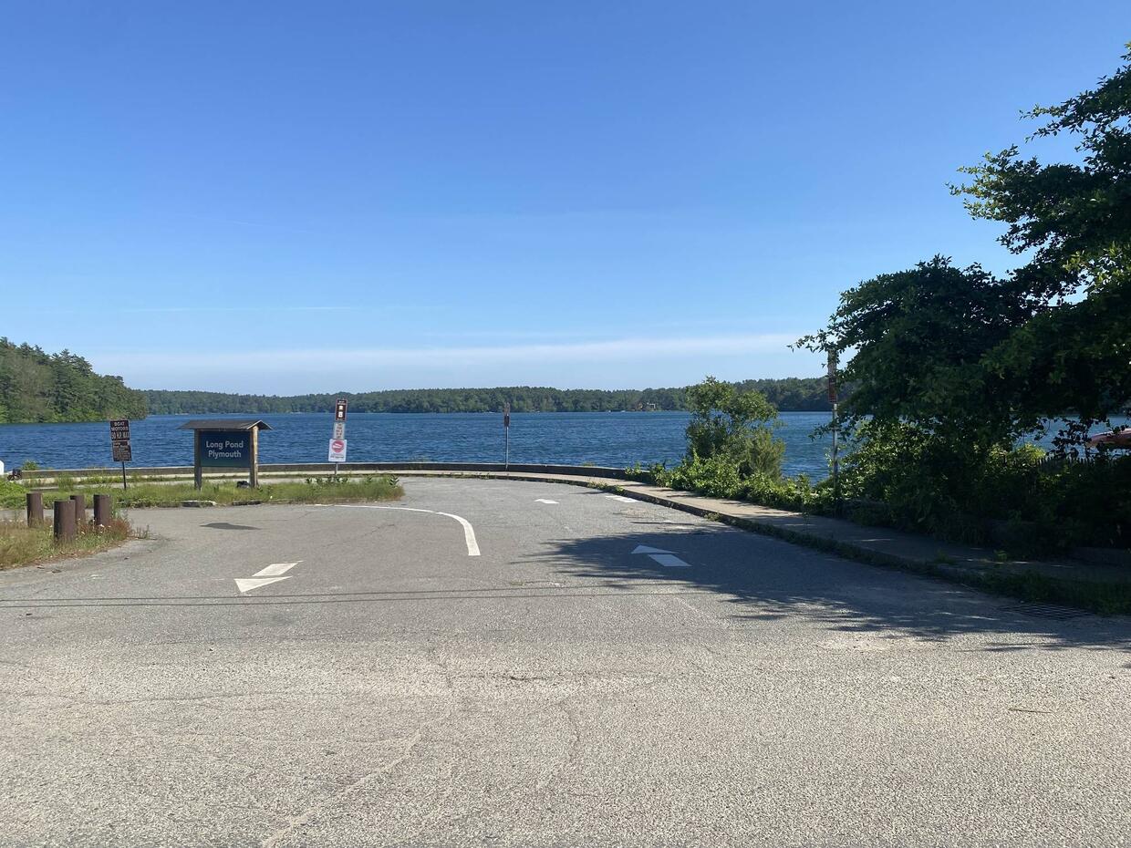 Entrance to ramp at Long Pond