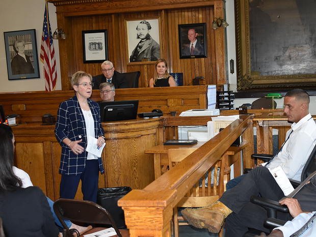 Chief Justice Paula Carey addresses the graduates. 