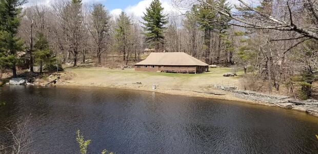 Hallockville Pond Boat Access