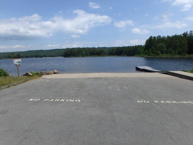 Large Concrete boat ramp and dock into Tully Lake