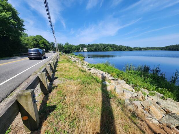 jacobs pond shore access