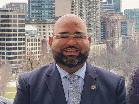 Adam Gomez Image