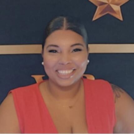 Tara Howard headshot