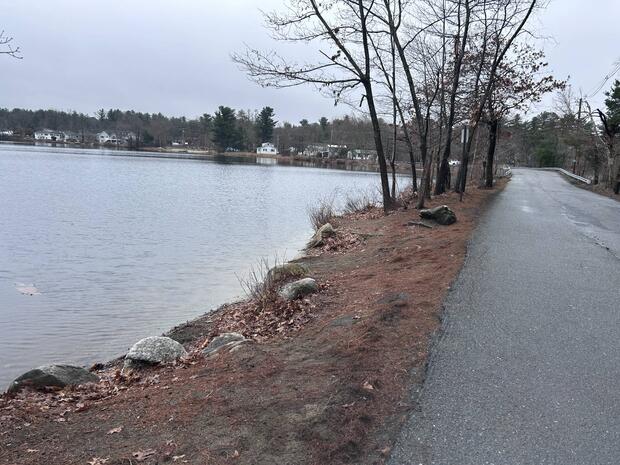unimproved dirt launch just off the road leading into the water