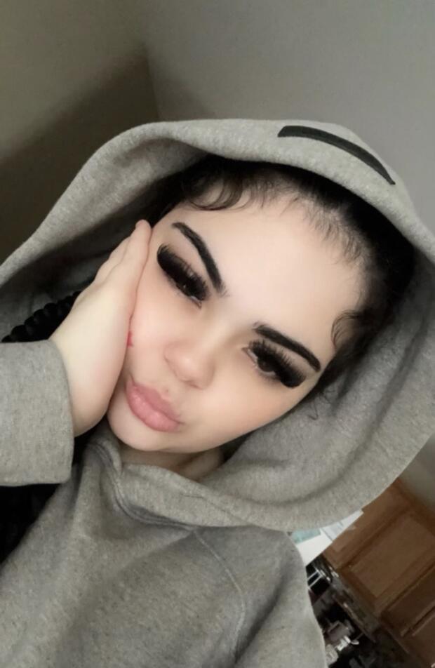 Cevannah C. Alvarez selfie